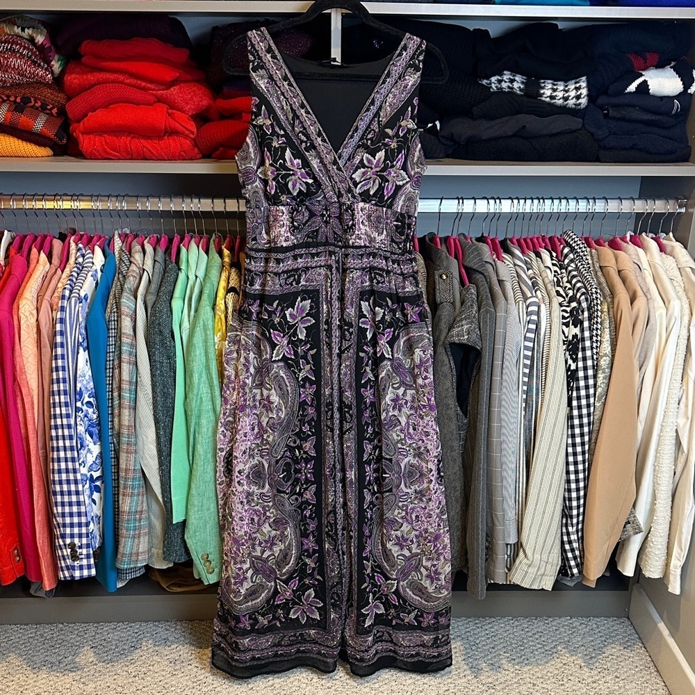 Chaudry KC purple/black floral v neck lined elastic waistband maxi dress size M